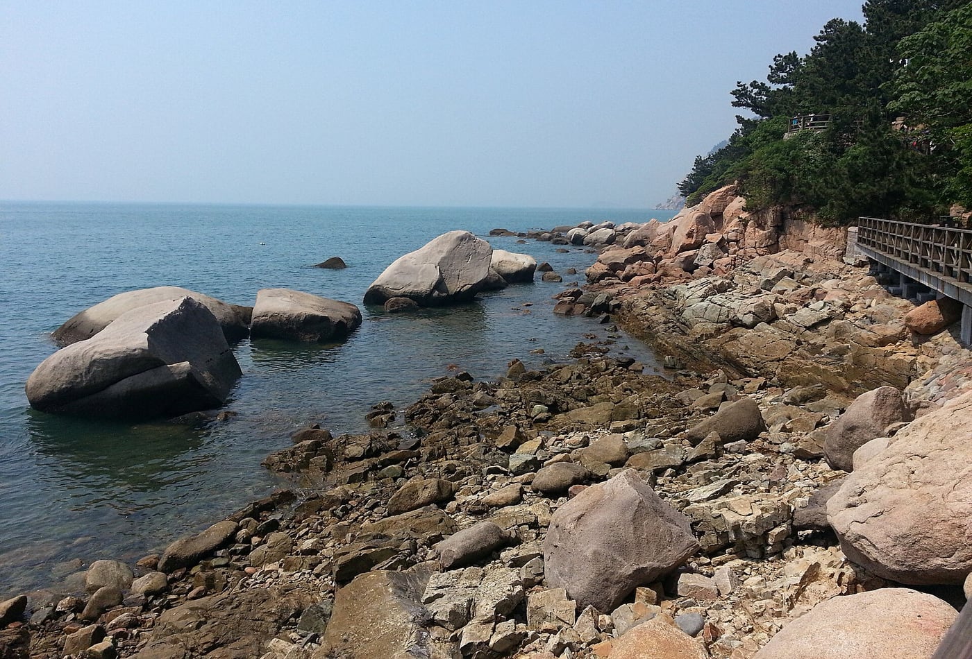 Rocky coast at the foot of Mount Lao near Taiqing in Qingdao.