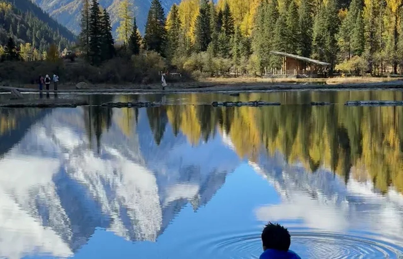 The best lake or grassland stop is the one your body and schedule can still enjoy slowly.